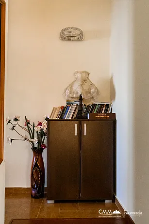 Deniz Manzaralı ve Havuzlu Mükemmel Ev Satılık